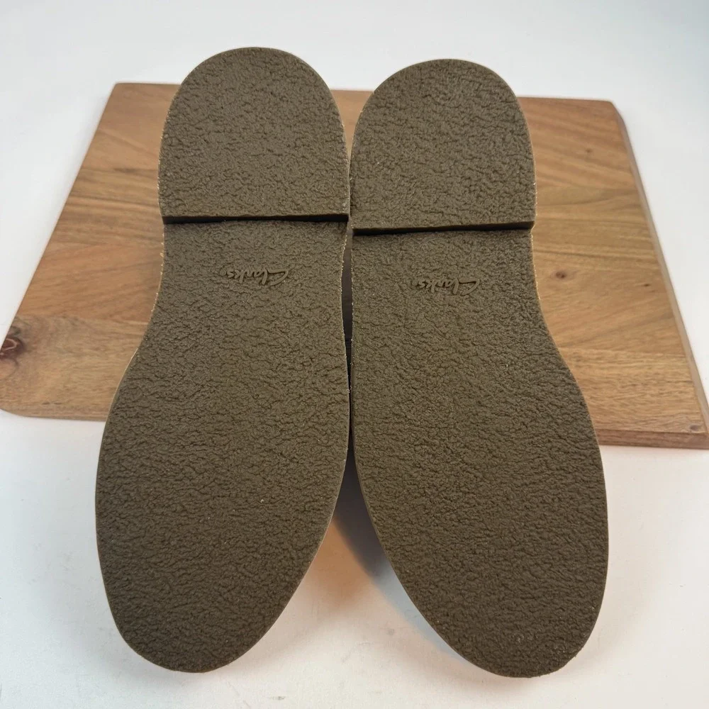 Clarks size 10
